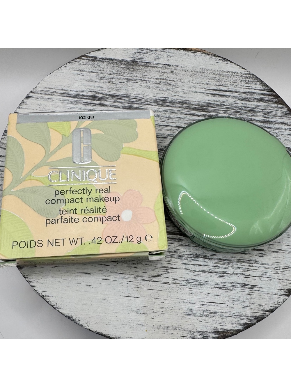 Clinique Perfectly Real Compact Makeup SHADE 102 N .42 oz Full Size BNIB RARE